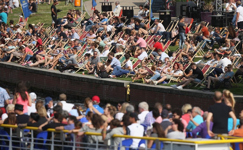 Немецкие паспорта получили рекордное число иностранцев
