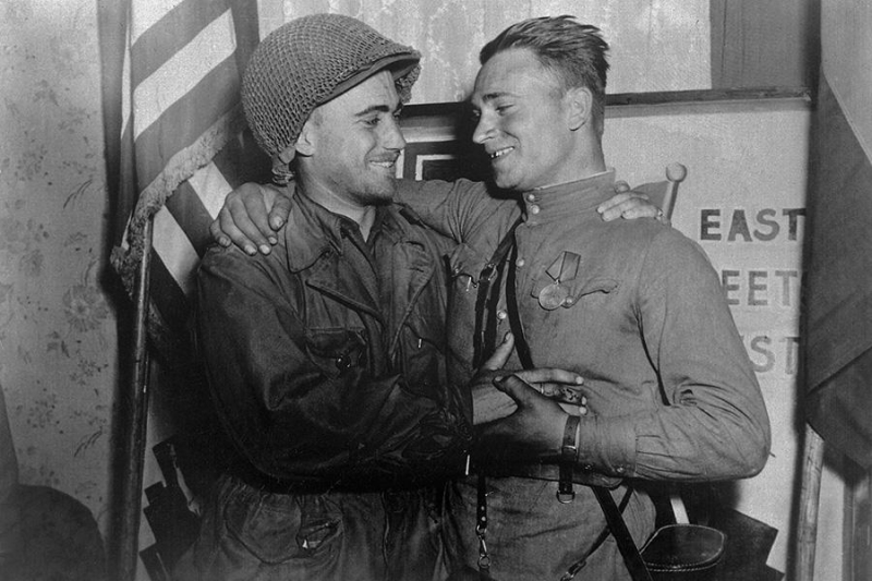 «Незнание языка не было препятствием»: 80 лет встрече на Эльбе