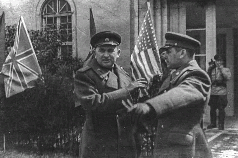 «Незнание языка не было препятствием»: 80 лет встрече на Эльбе