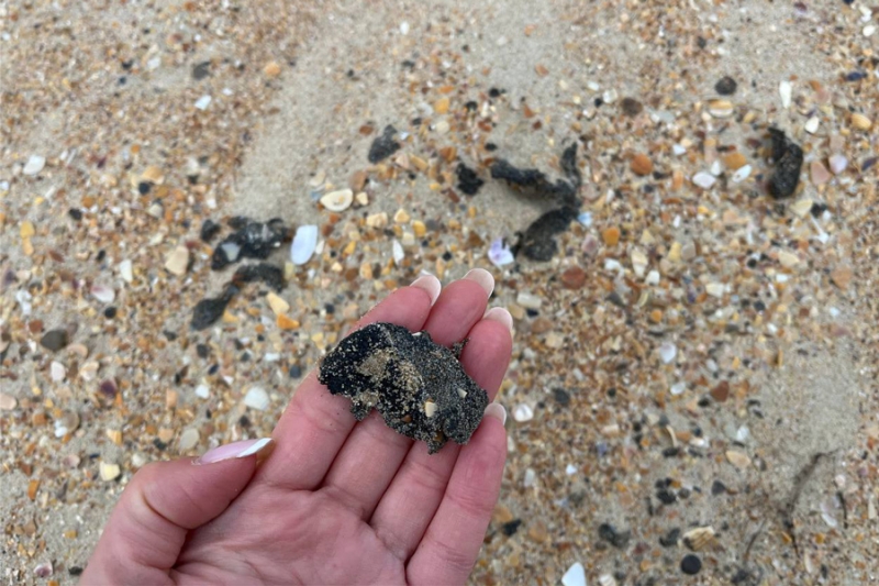 «Никто ничего не понимает». Репортаж РБК с пляжей Анапы