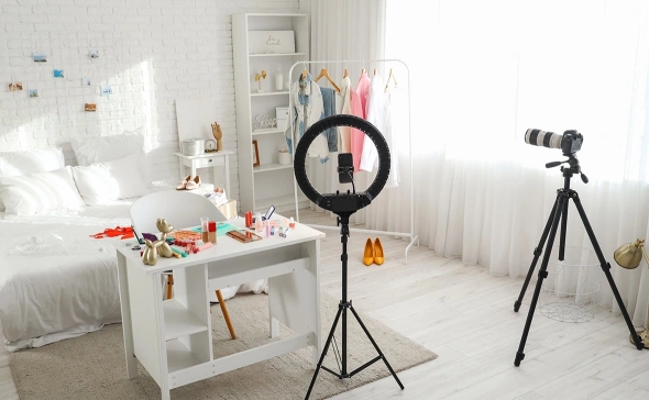 Нобелевскую премию по физике дали за открытие в квантовой механике