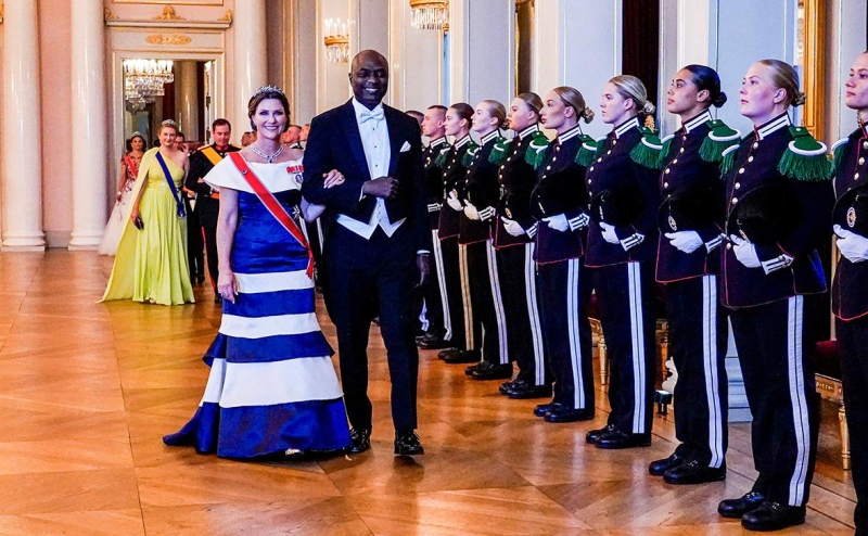 Норвежская принцесса вышла замуж за шамана из Калифорнии Дурека