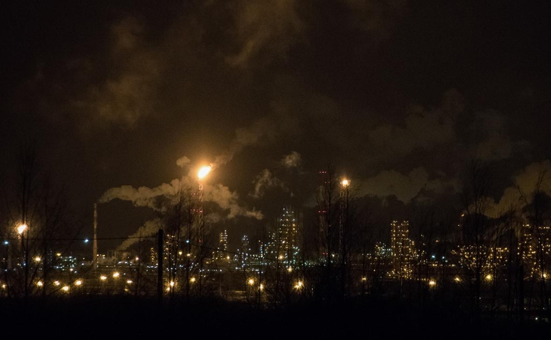 Новак назвал срок восстановления оборудования на Нижегородском НПЗ