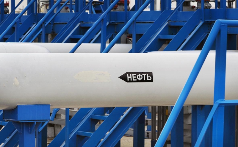 Новак&nbsp;&mdash; про снижение добычи нефти, поставки на Восток и дисконт к