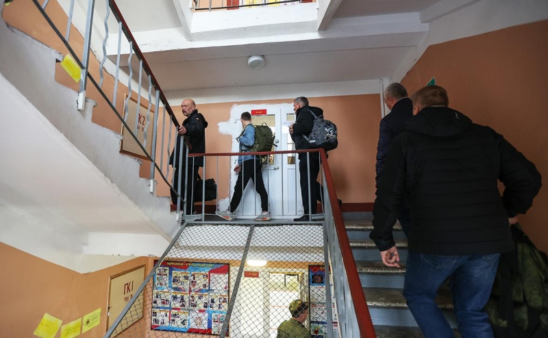 Новосибирский губернатор призвал дать уникальным специалистам отсрочку