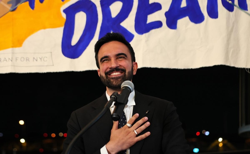 Новый мэр Нью-Йорка принес присягу впервые на Коране