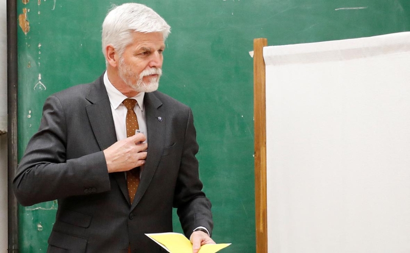 Новый президент Чехии счел выполненным &laquo;домашнее задание&raquo; Киева для