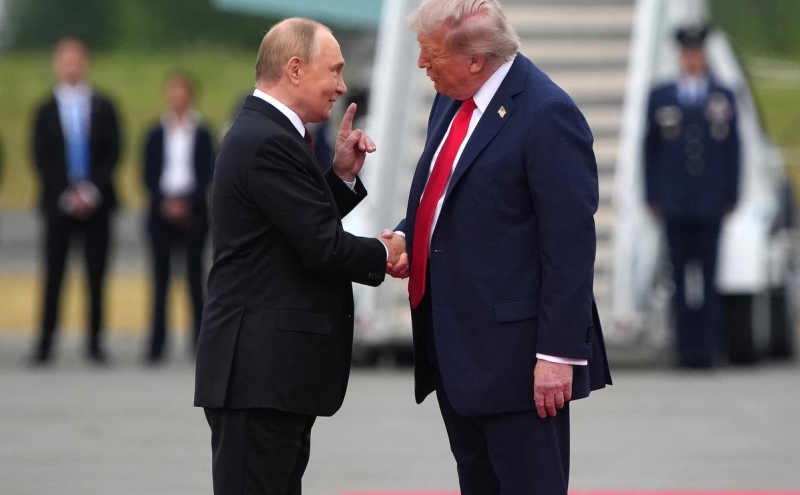 NPR узнало о забытых в принтере отеля на Аляске документах США