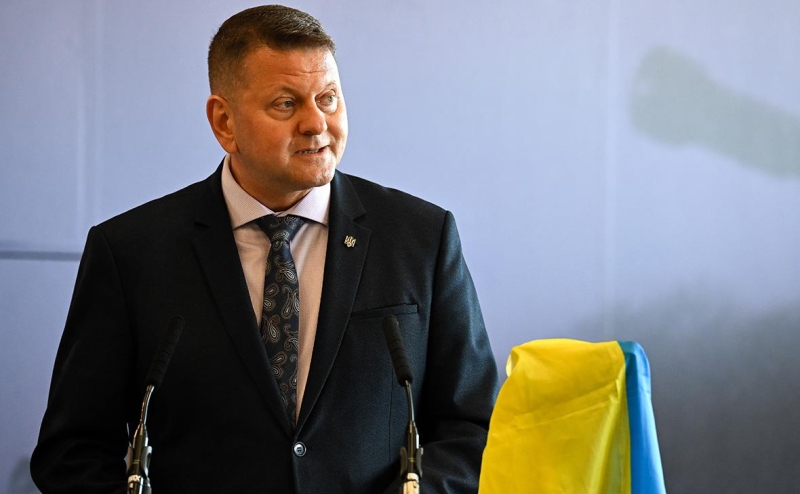 NV узнало о планах Залужного уйти в отставку и вернуться на Украину