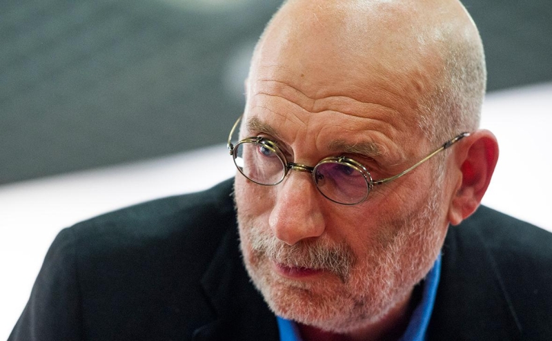 Обвинение заочно запросило для Акунина 18 лет лишения свободы