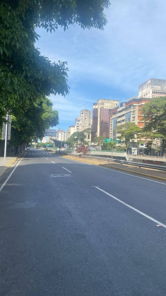 Очевидцы рассказали о ситуации в Каракасе после операции США