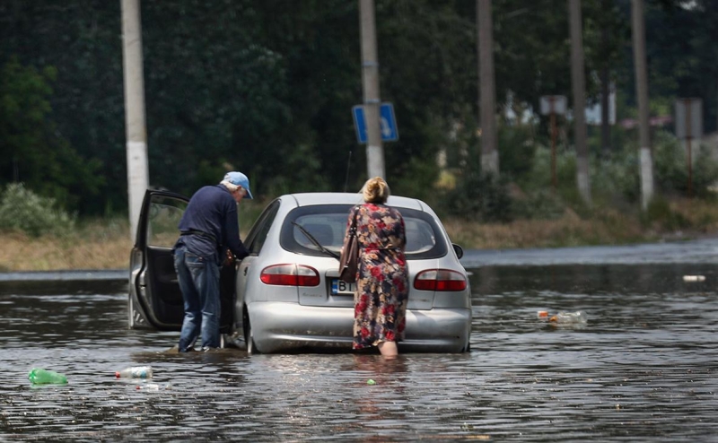 Очевидцы рассказали о затоплении территорий на левом берегу Днепра