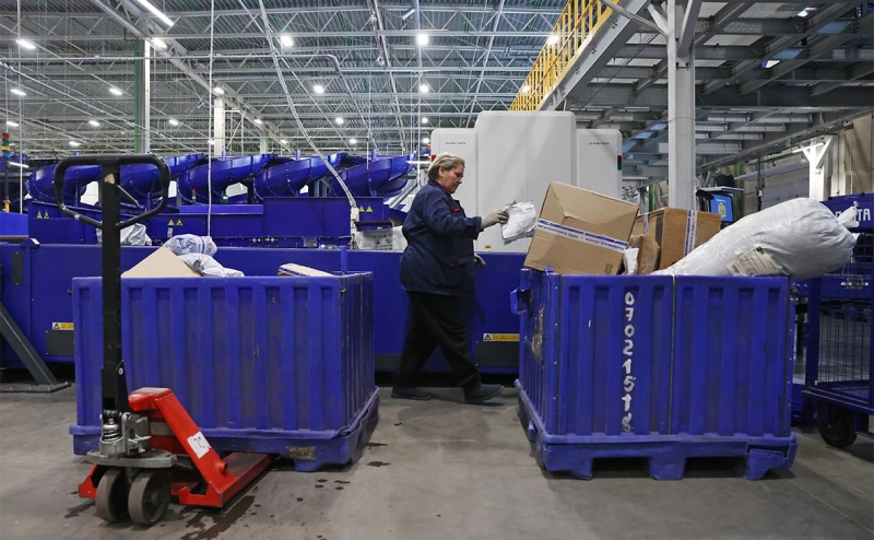 Онлайн-ретейлеры назвали сбор «Почты России» угрозой для бизнеса