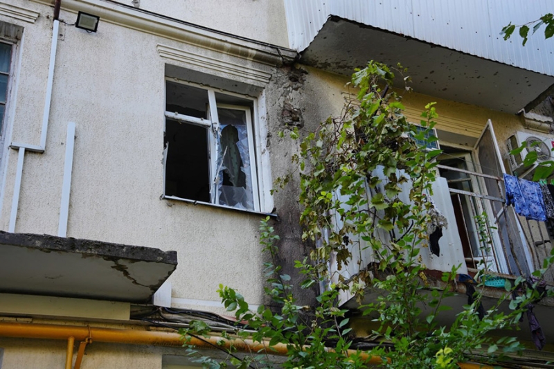 Оперштаб показал фото последствий атаки дронов на Новороссийск