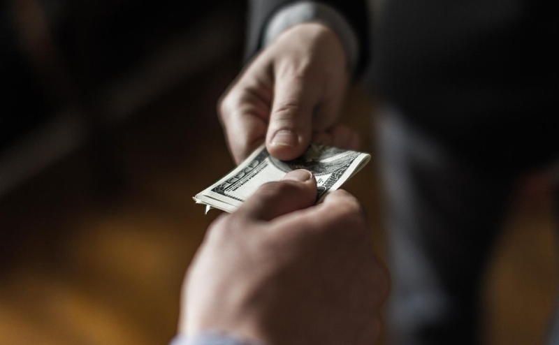 Опрос показал переход бизнеса в России от стагнации к «умеренному