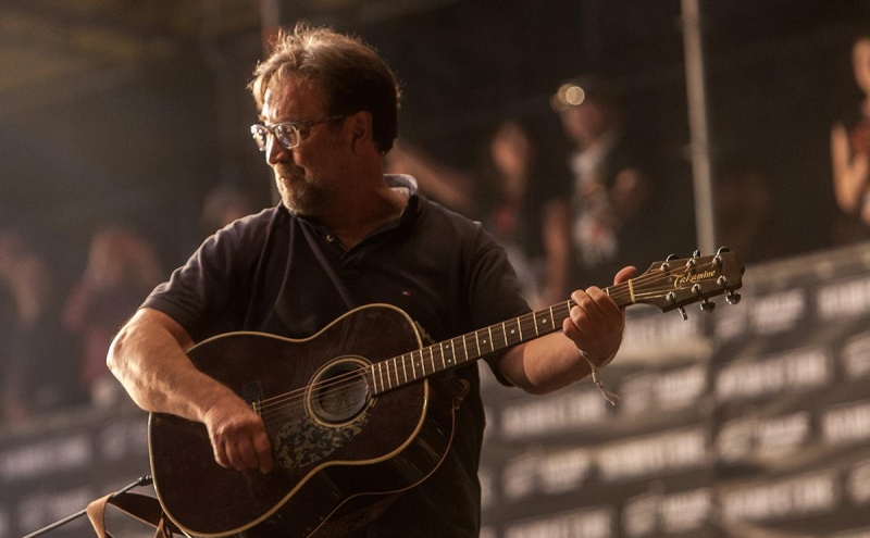 Организаторы сообщили о переносе концерта ДДТ в Петербурге