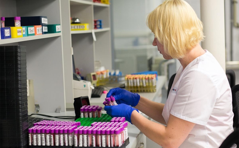 Основатель &laquo;Инвитро&raquo; продал компанию &laquo;амбициозному акционеру&raquo;