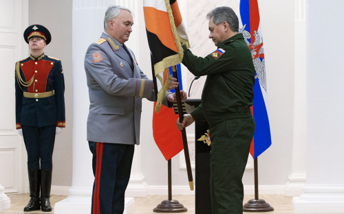 Освобождавший Пальмиру заместитель Шойгу собрался в Госдуму