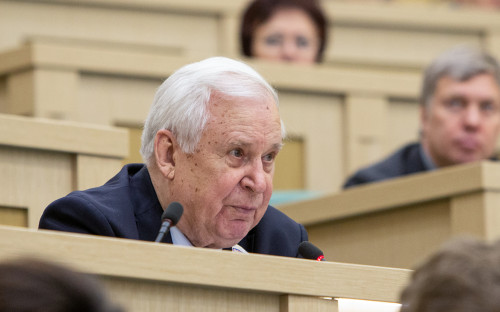 Освобождавший Пальмиру заместитель Шойгу собрался в Госдуму