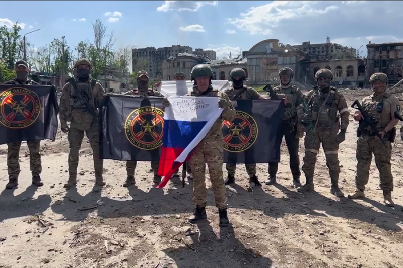 От элитных ресторанов до ЧВК: Евгений Пригожин в 15 фотографиях