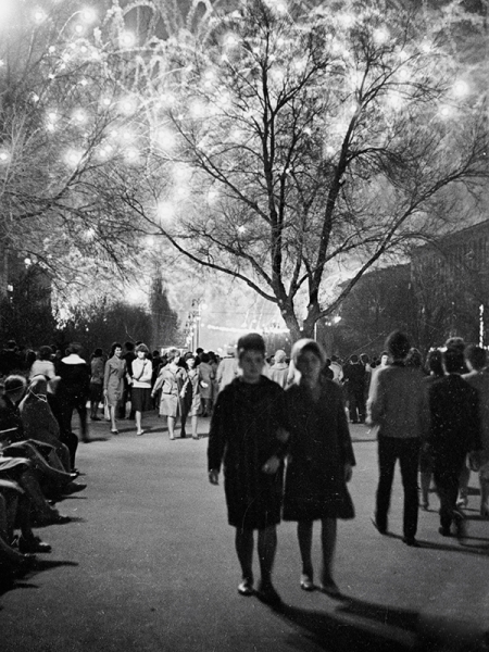 От семейных встреч до &laquo;Бессмертного полка&raquo;: 80 лет празднования 9 мая