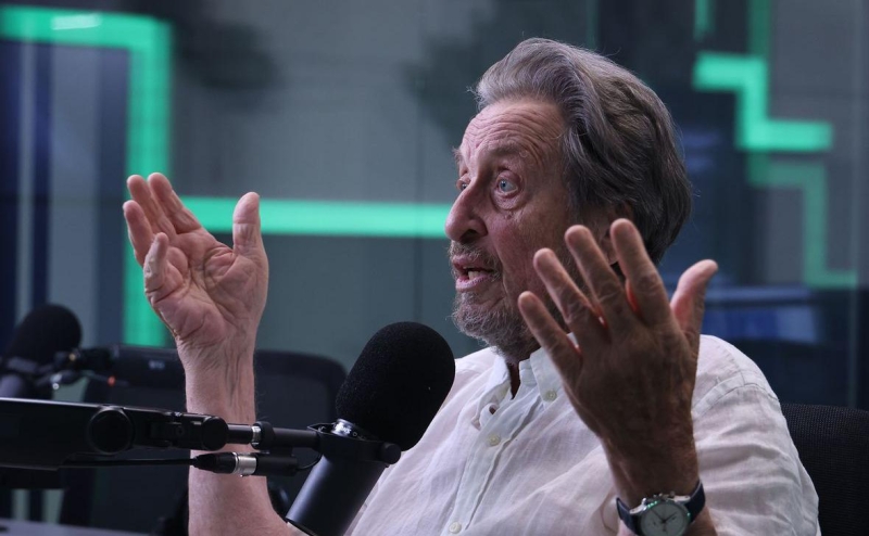 Отец Маска рассказал о попытках через него познакомиться с Трампом