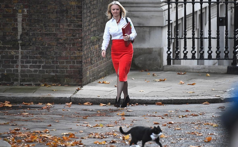 Отмена монархии: к чему призывала новый премьер Британи