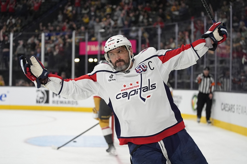 Овечкин сократил отставание от рекорда Гретцки до шести голов