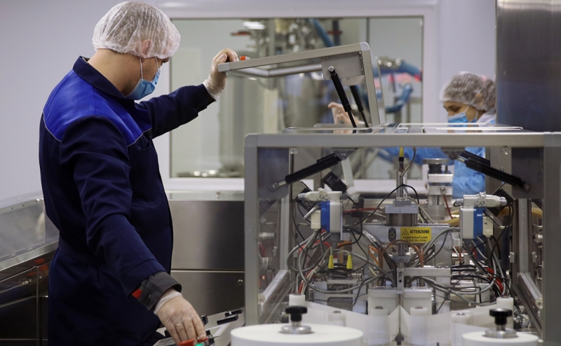 Пациенты и фармкомпании написали Мишустину об опасности &laquo;второго лишне