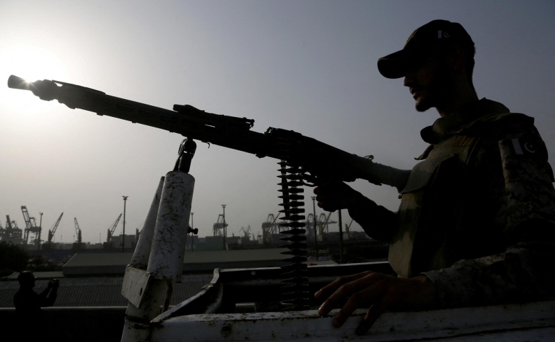 Пакистан начал крупномасштабную военную операцию против Индии