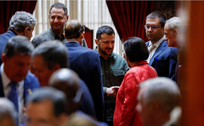 Палата представителей США одобрила проект бюджета без помощи Украине