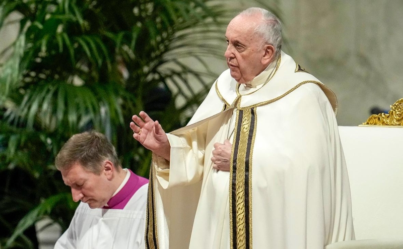 Папа римский на Пасху призвал к миру на Украине и примирению народов