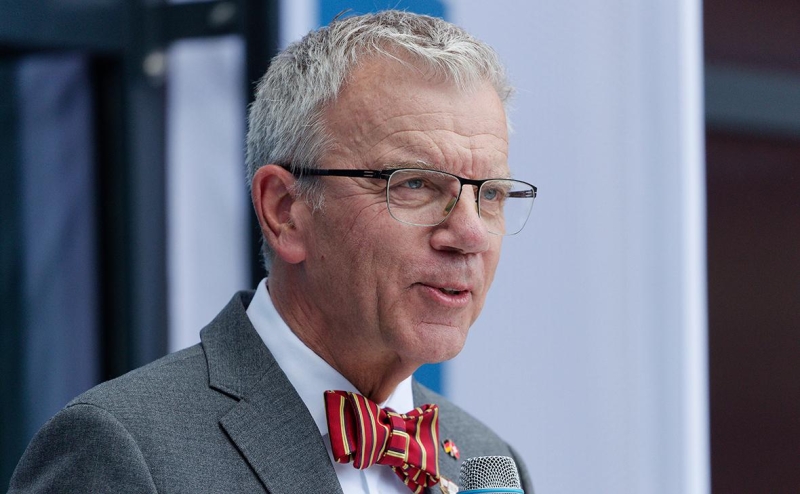 Парламент Швейцарии счел возможным реэкспорт оружия на Украину