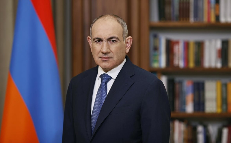 Пашинян пригрозил изменить Конституцию Армении