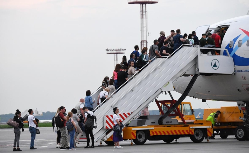 Пассажиропоток российских авиакомпаний вырос на 30%