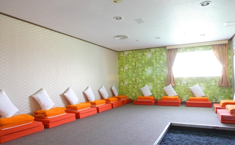 Пассажиры «Победы» застряли в Абу-Даби более чем на 12 часов