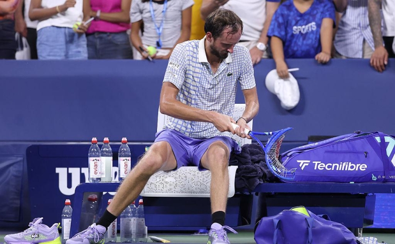 Первая ракетка России стартовал с победы на US Open