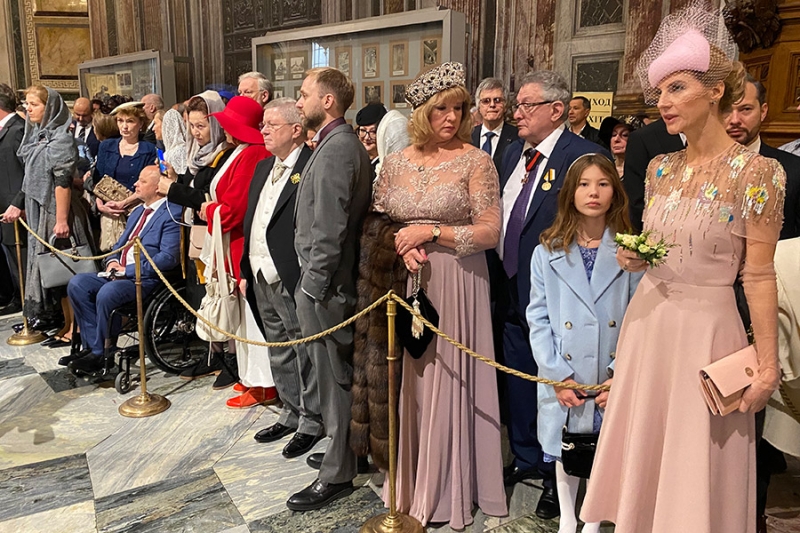 Первое за 120 лет венчание потомка Романовых в Петербурге. Фоторепортаж