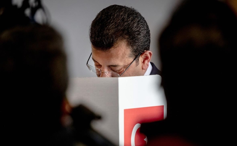 Первые результаты показали проигрыш партии Эрдогана в Стамбуле и