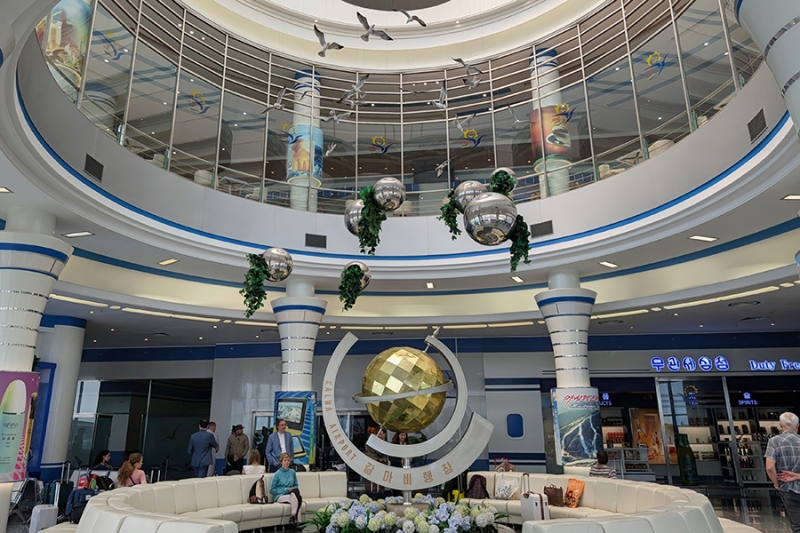 Первые туристы из России описали отдых на курорте в Северной Корее