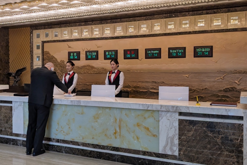 Первые туристы из России описали отдых на курорте в Северной Корее