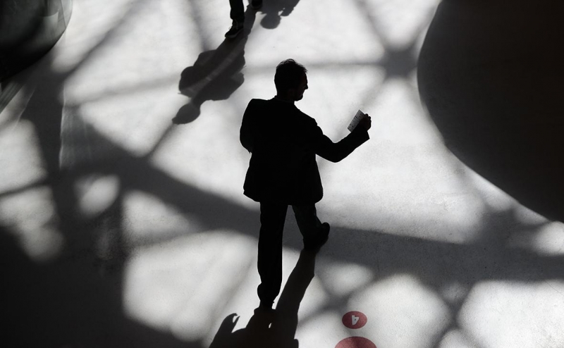 Песков назвал ерундой данные FT о звонках Кремля уехавшим бизнесменам