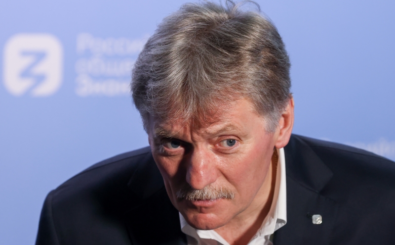 Песков счел невозможным «выталкивание» России из международной жизни