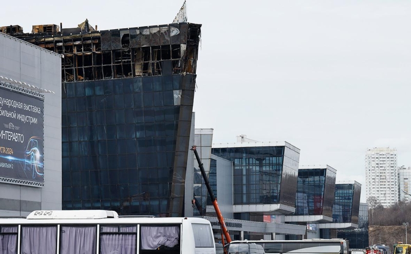 Песков заявил, что официальных версий теракта в &laquo;Крокусе&raquo; еще не