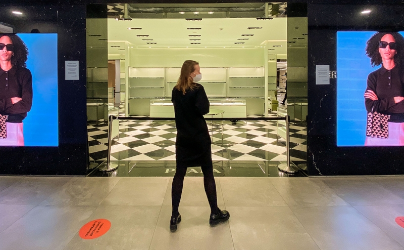 Песков заявил о бережном отношении к оставшимся в России компаниям