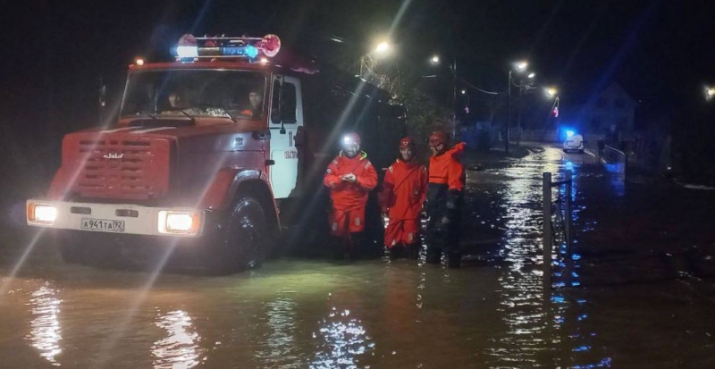 Пятая страна в мире посадила космический аппарат на Луну