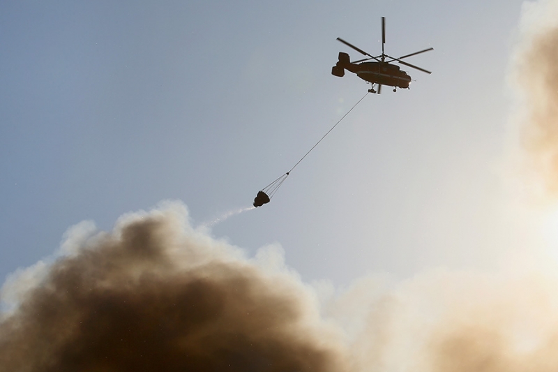 Площадь пожара на складе пиротехники в Москве выросла до 500 кв. м
