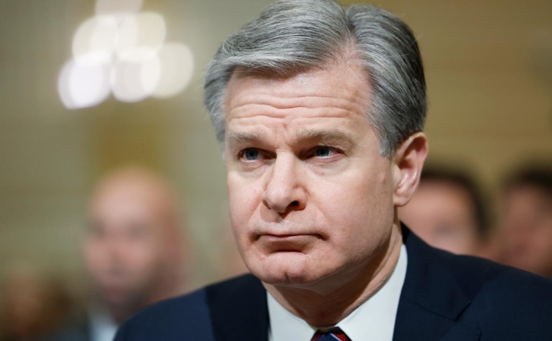 Почему назначенный Трампом глава ФБР решил уйти в отставку