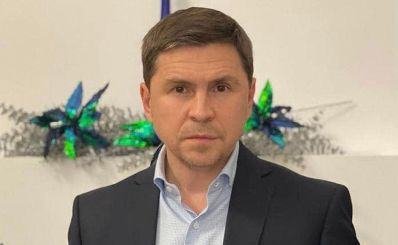 Подоляк заявил о ненависти Украины к России и пообещал преследования