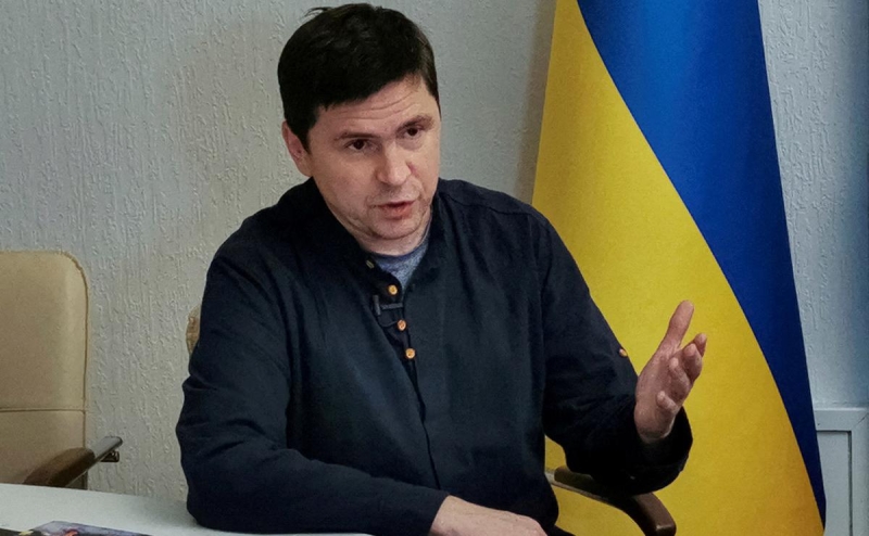 Подоляк заявил о слабом интеллектуальном потенциале у Индии и Китая